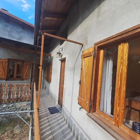 La Casa Del Gigante Frassino Διαμέρισμα Acceglio Εξωτερικό φωτογραφία